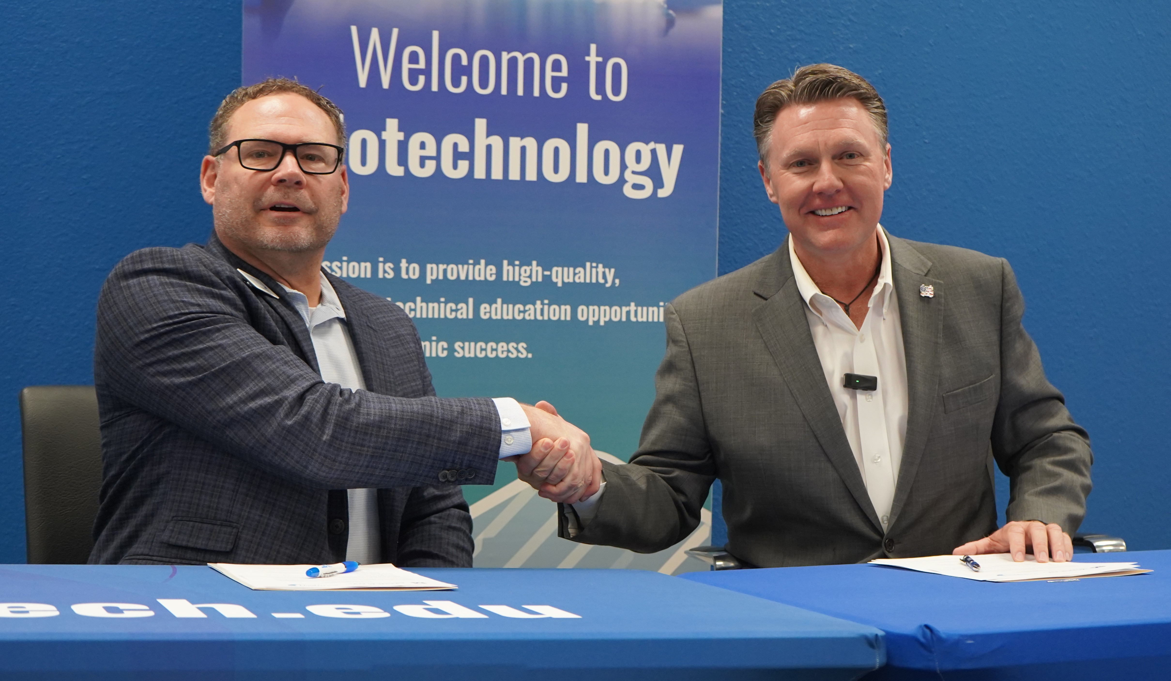 SouthernTech MOU Signing