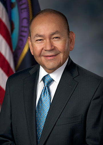 Governor Anoatubby